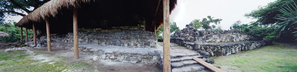 Palace at San Gervasio Ruins - san gervasio mayan ruins,san gervasio mayan temple,mayan temple pictures,mayan ruins photos